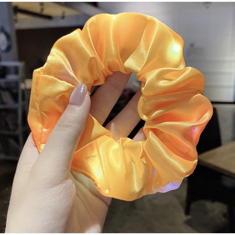 Cột tóc scrunchies đèn led phát sáng