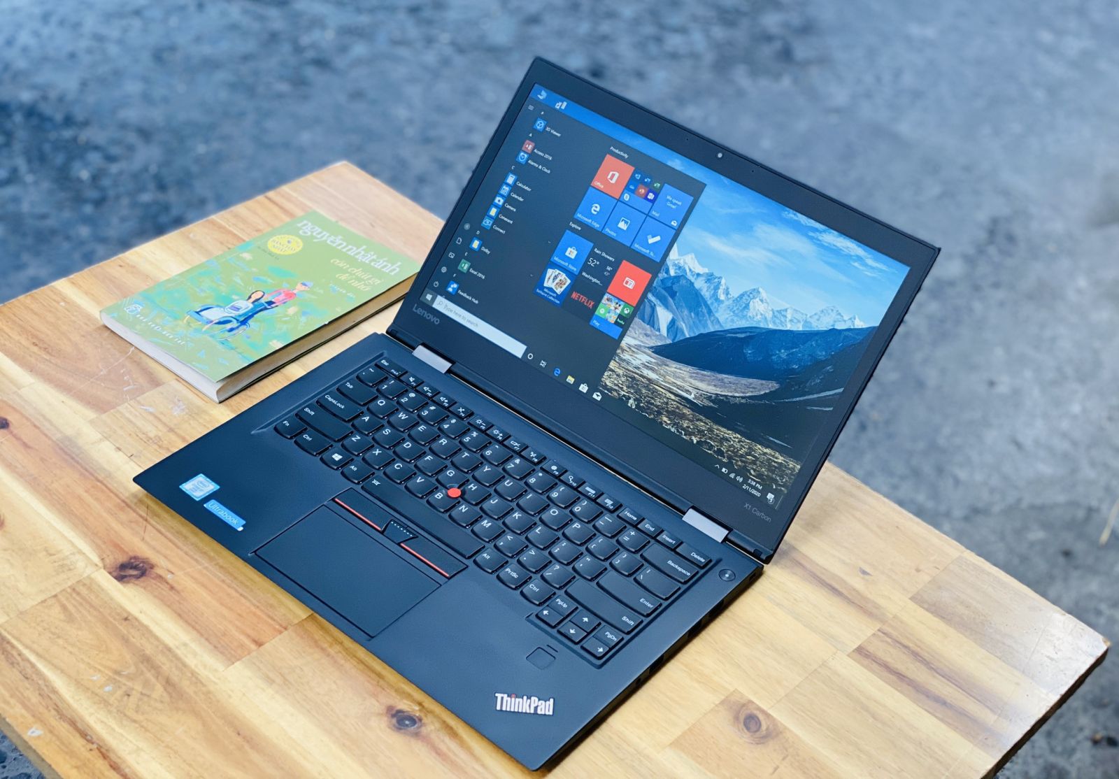 Lenovo x1 carbon gen 4 core i5 6300u ram 8g ssd 256g 14inch fhd ips