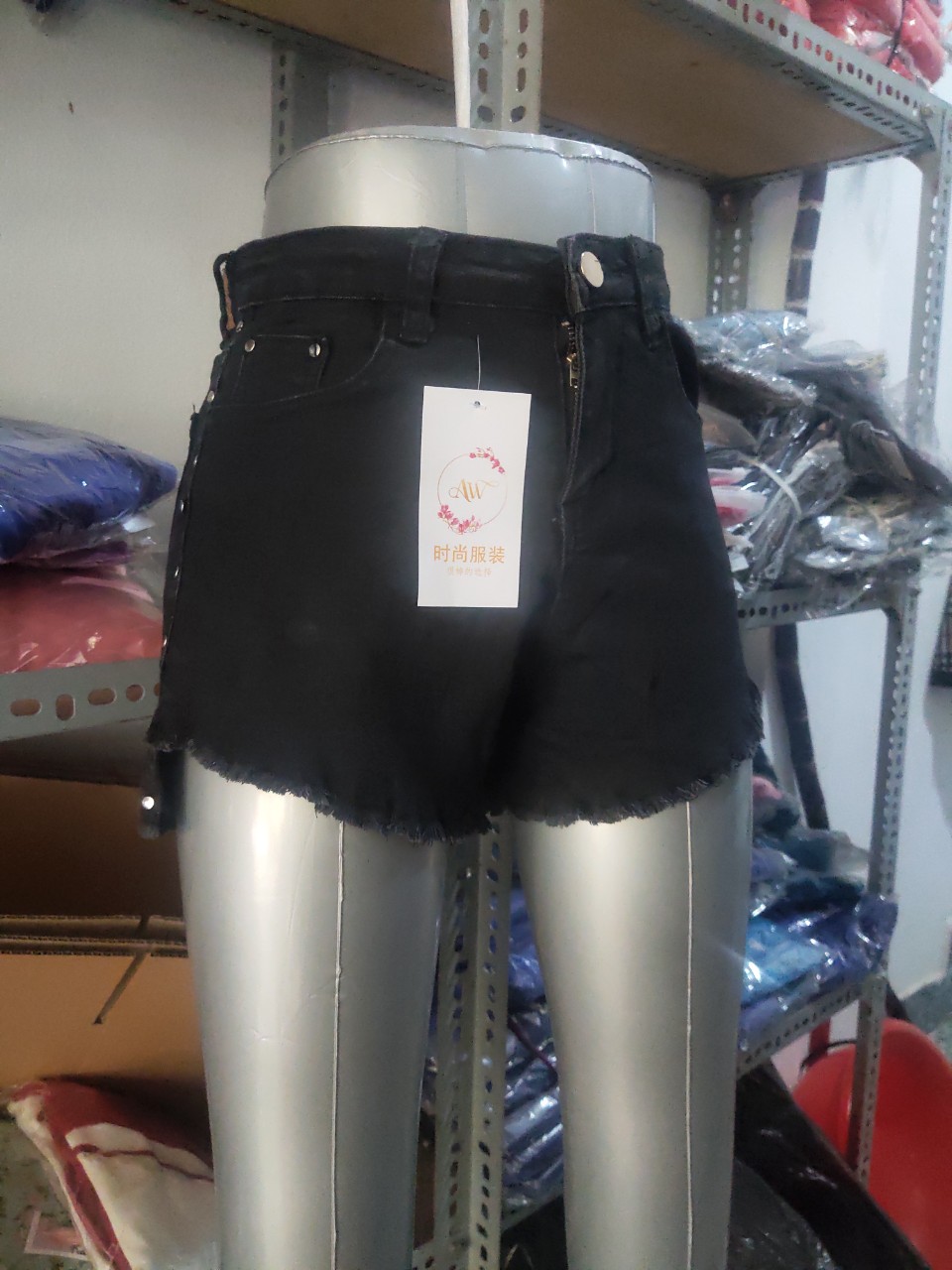 quan shot đùi jean nữ ,hình chụp thật