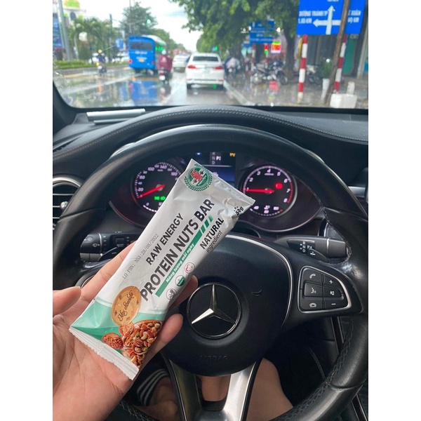 Protein Nuts Bar 50g(Thanh dinh dưỡng siêu hạt phủ sô cô la)
