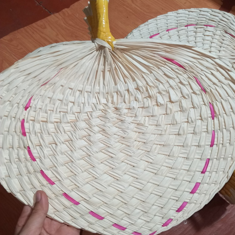 [HCM]Quạt Nan, Quạt Cầm Tay Đan Thủ Công