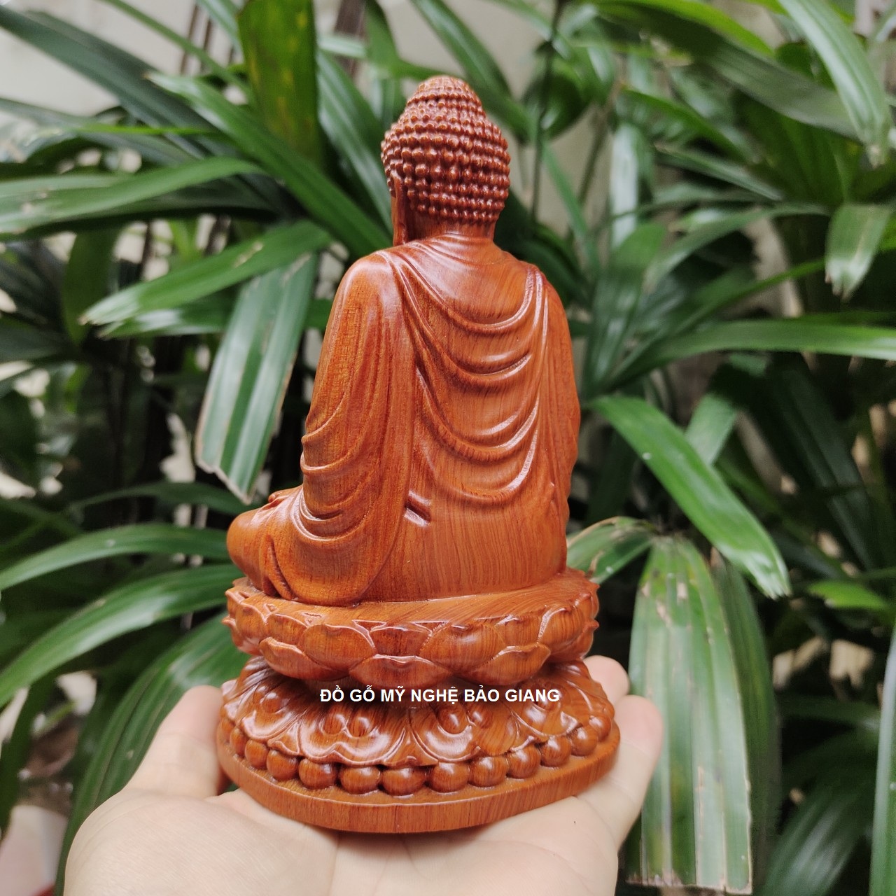 Tượng phật thích ca gỗ hương