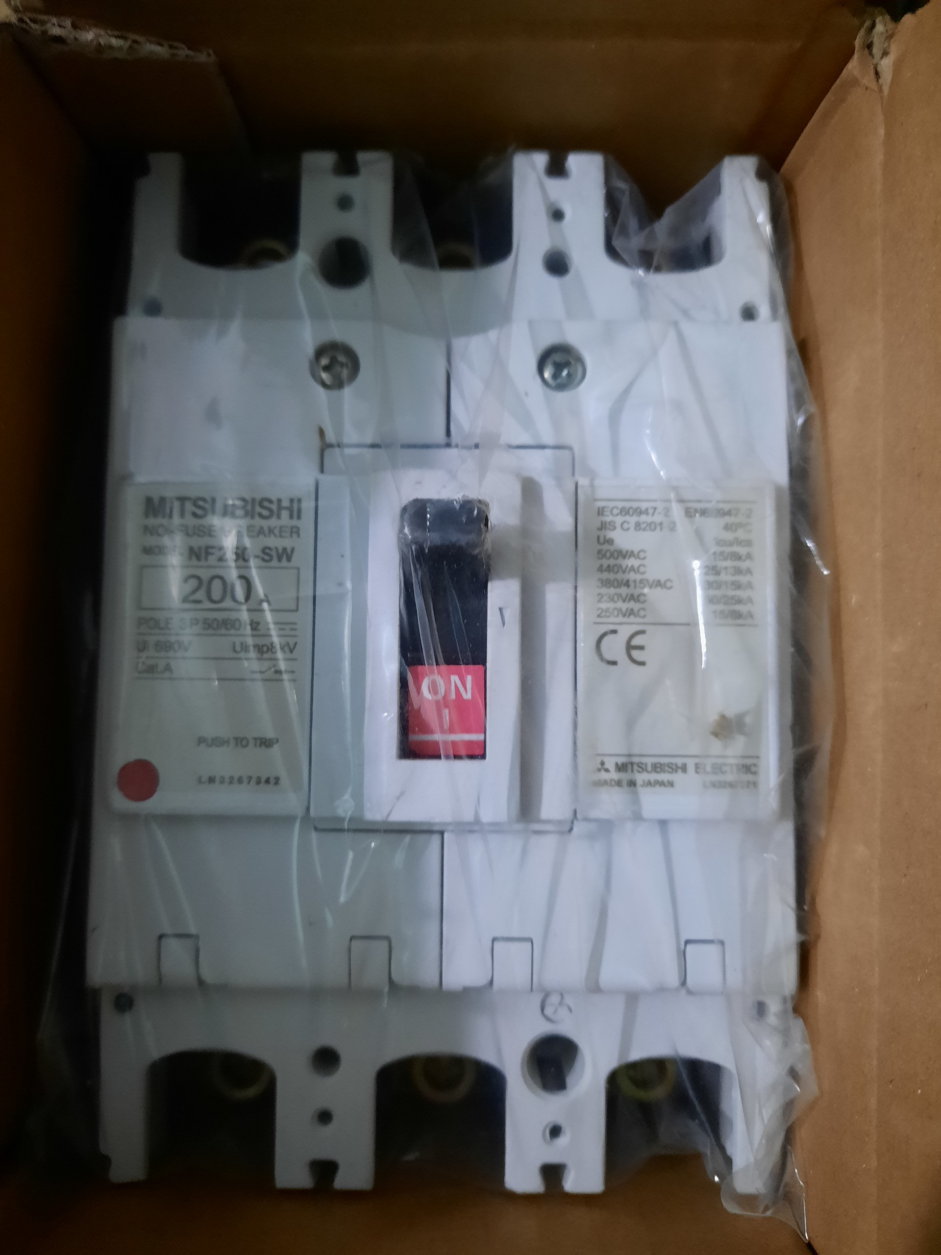Mccb 250a mitsubishi-aptomat 3 pha 250a