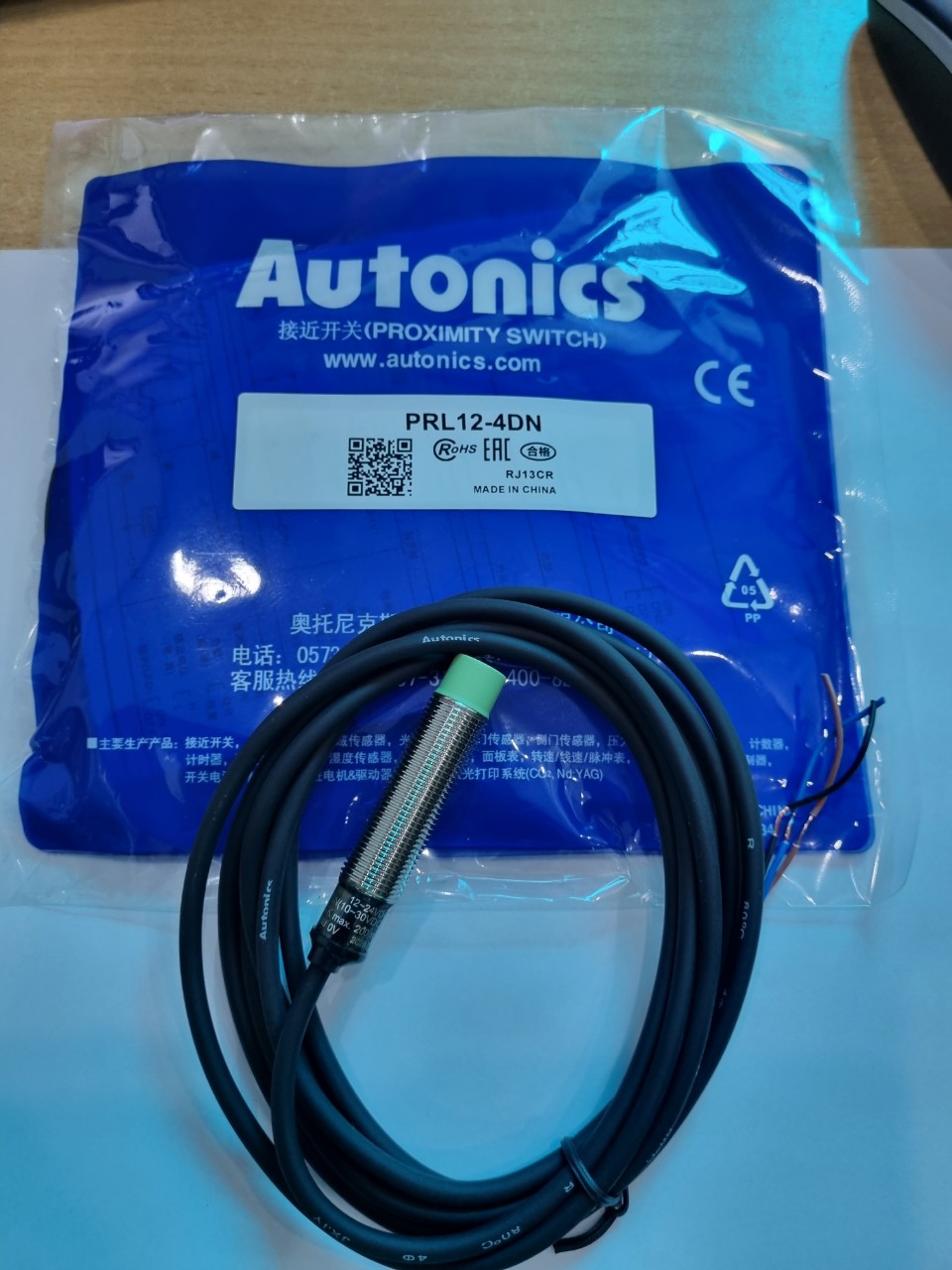 Cảm biến tiệm cận Autonic PR12-4DN ( hàng loại tốt)