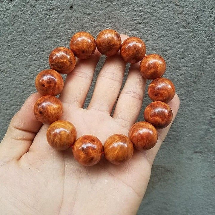 [ Mua 1 Vòng Nu Huyết Long -Tặng 1 Vòng Gỗ Bách Xanh ] Vòng Tay Gỗ Nu Huyết Long già đanh Cao Cấp Đủ Size