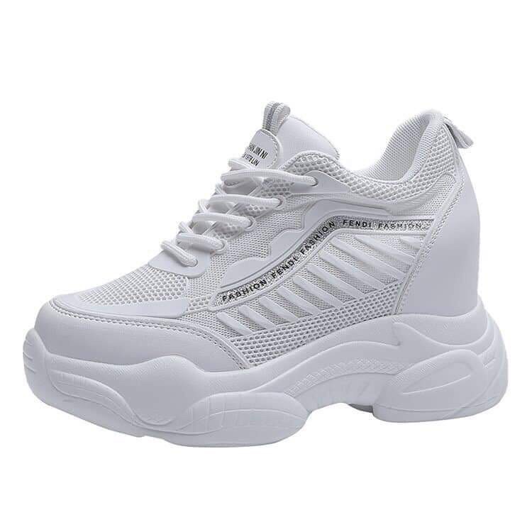 Giày nữ,giày sneaker độn đế  vạch mới về