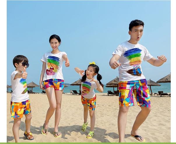 Set 4 Bộ Đồ Đi Biển Gia Đình 4 người