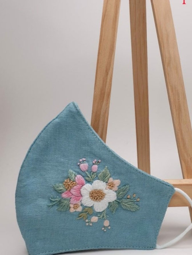 KHẨU TRANG VẢI LINEN THÊU TAY