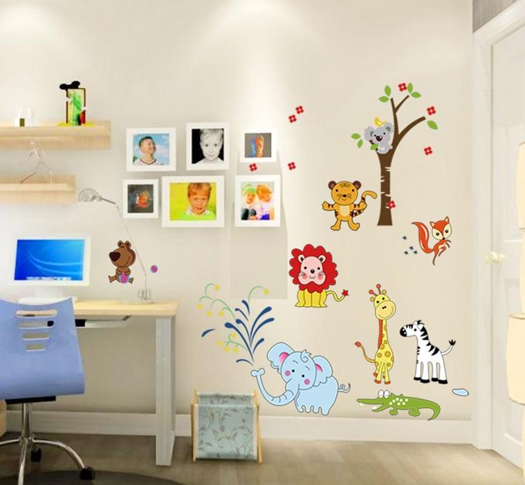 Decal dán tường Voi phun nước -T153-kiddecals