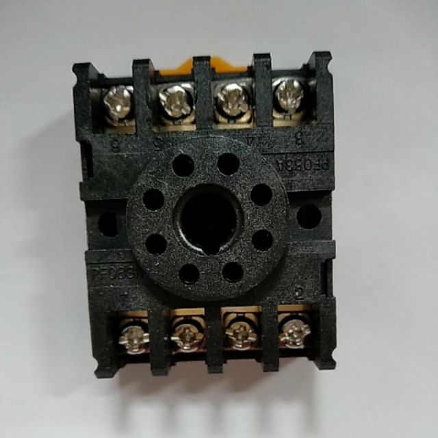 2 đế rơ le 8 chân tròn pf 083a