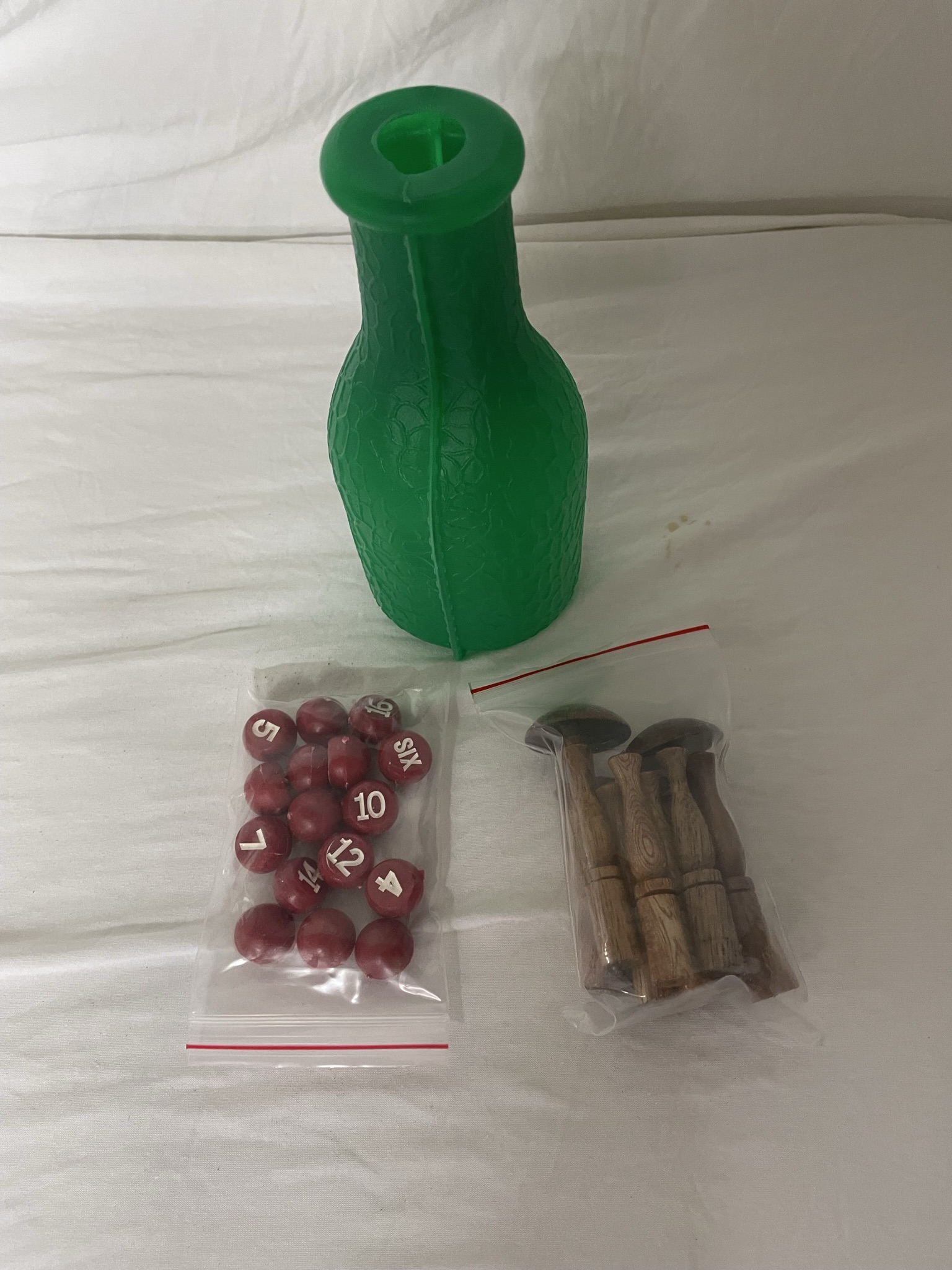 Combo bộ dù, bộ số đỏ, bình lắc đánh bida dù
