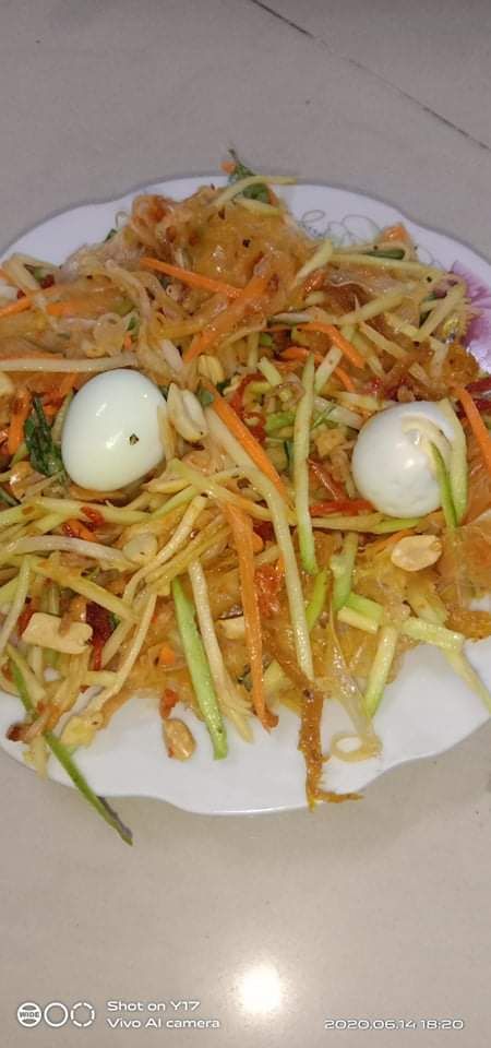 1 bịch bánh tráng trộn thập cẩm satế