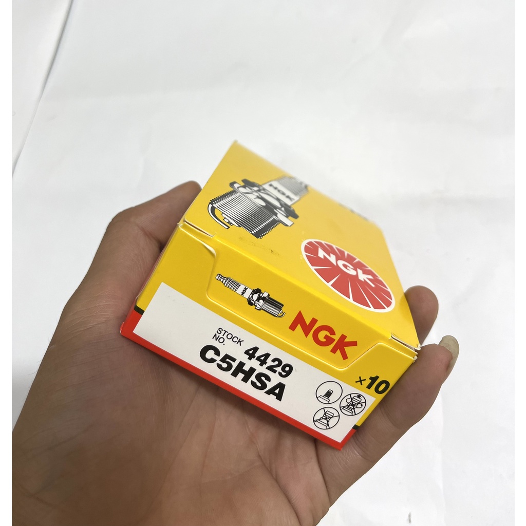 Bugi NGK Xe Dream Wave C5 chân ngắn $ C9 chân dài