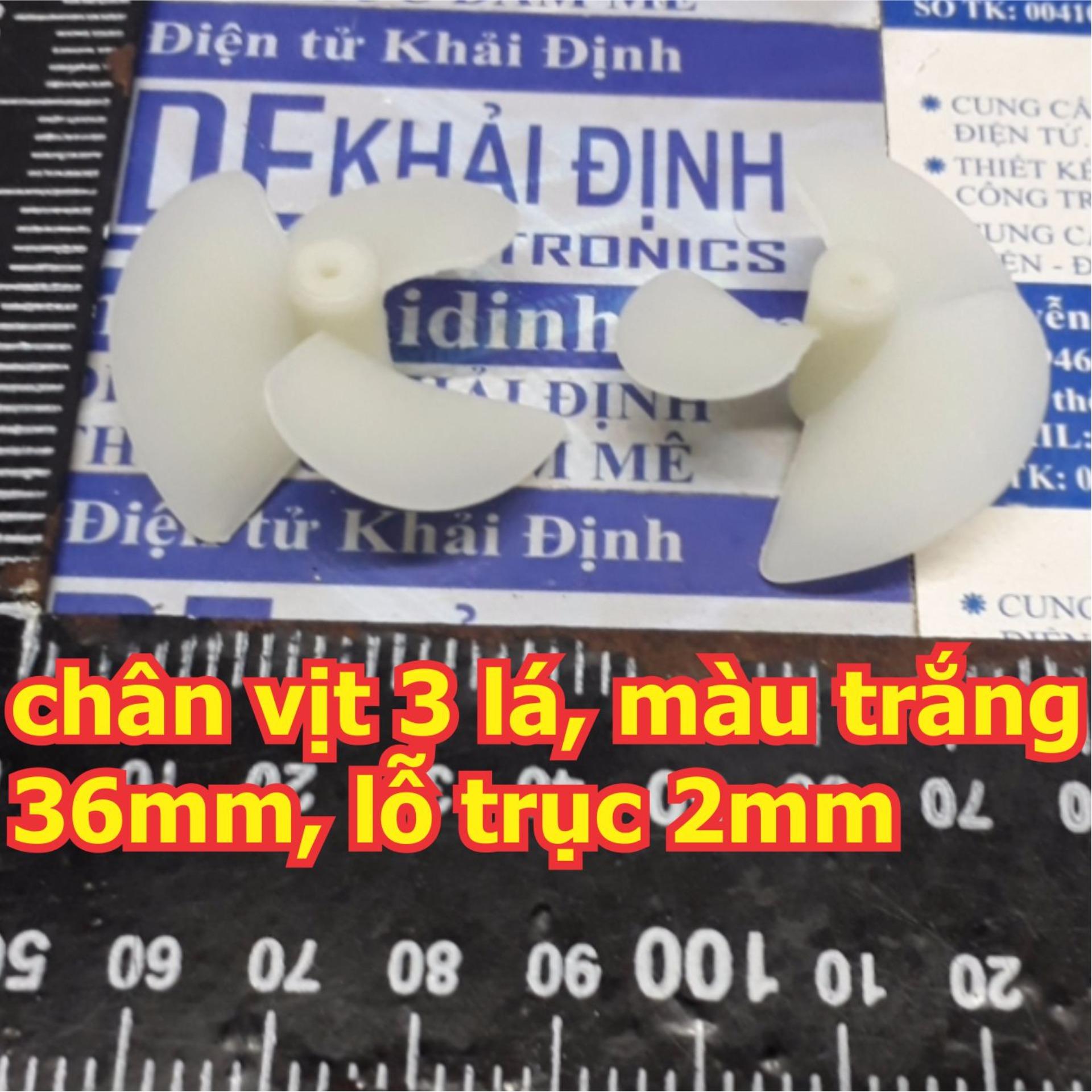 1 bô chân vịt tàu thủy mô hình 3 lá, 3 cánh màu trắng nhựa cứng (bộ 2 cánh thuận nghịch) 36mm, lỗ trục 2mm kde5485