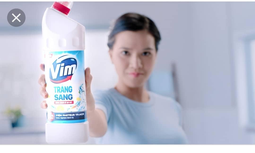 [HCM]combo 2 tẩy tolet vim hương chanh và sả 880ML
