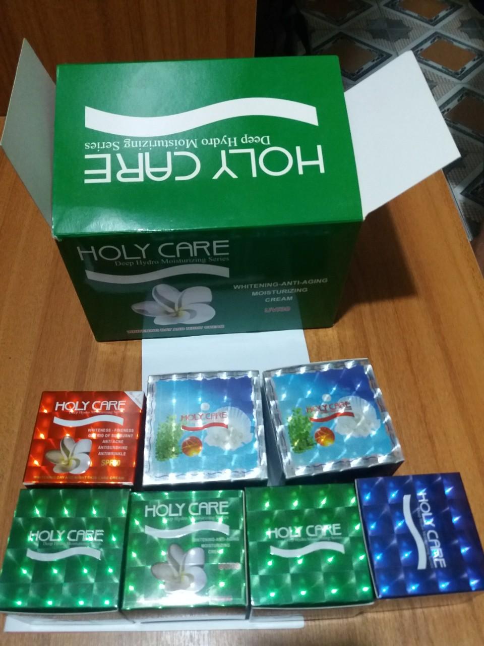 HOLY CARE TRẮNG DA MỜ VẾT NÁM