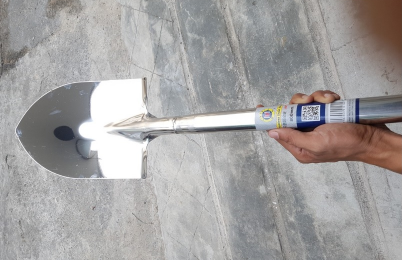 XẺNG XÚC ĐẤT A0703 C-MART