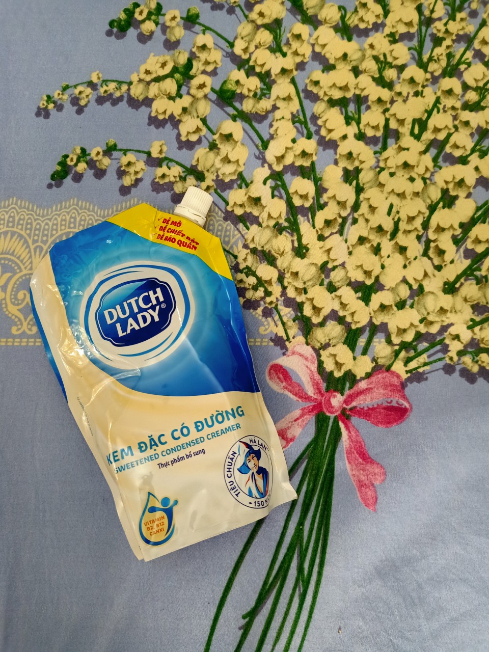 Sữa đặc có đường Dutch lady túi 545g