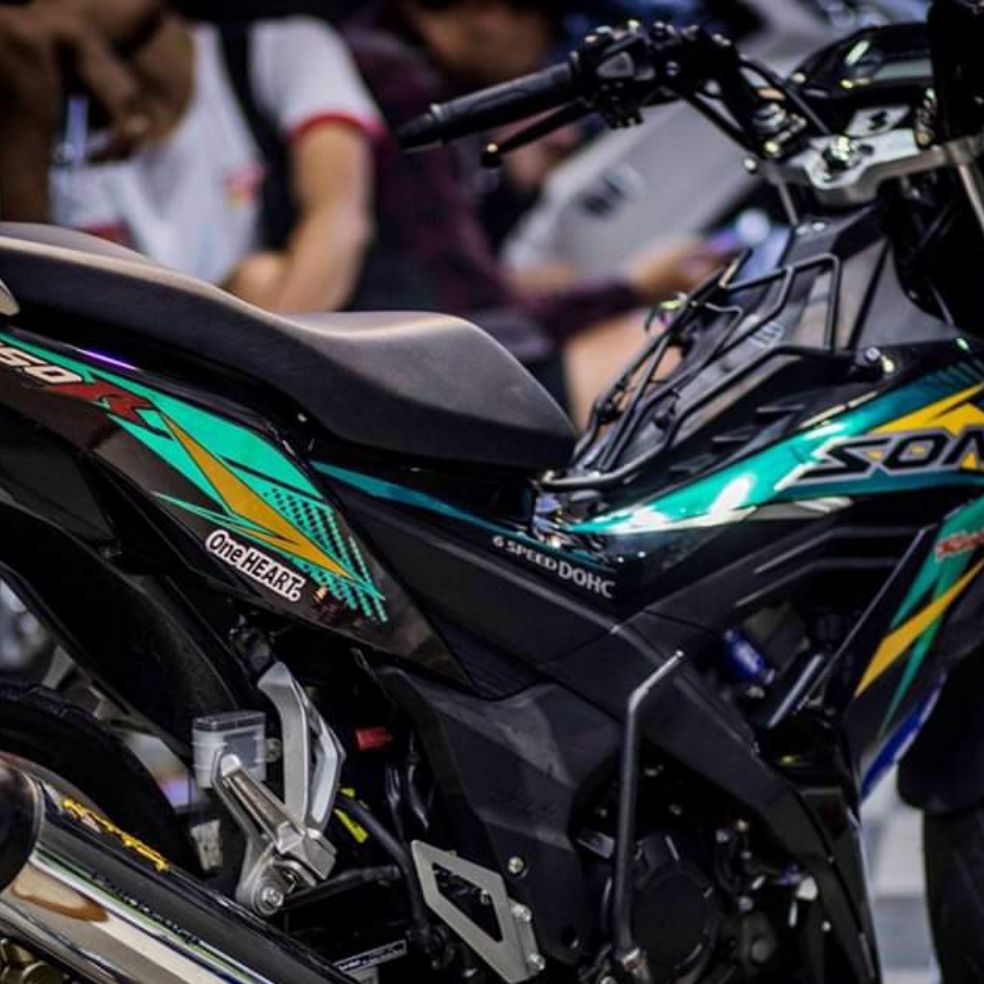 Tem rời dán xe sonic đen tem xanh phối vàng