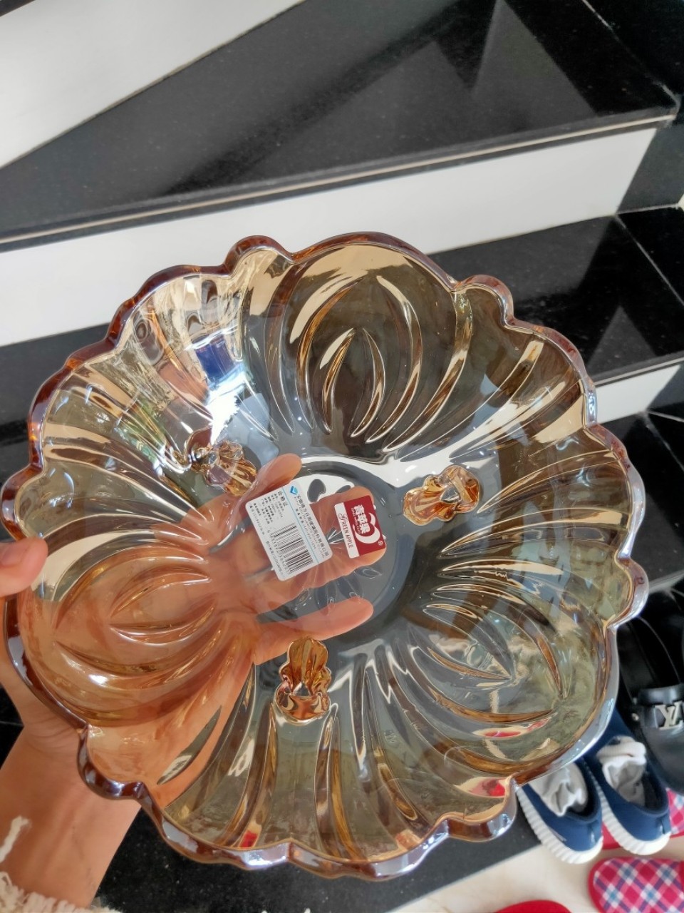 Bát đĩa thủy tinh 3 chân vàng