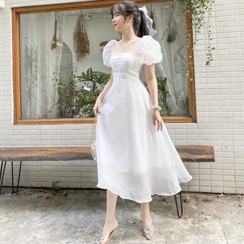 Đầm trắng form dài tay bo