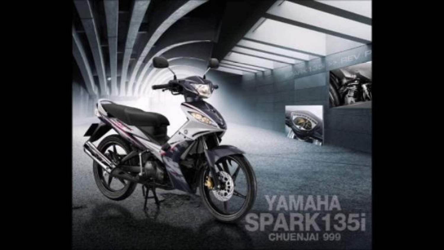 Nhựa cacte che sên xe exciter 2010 zin