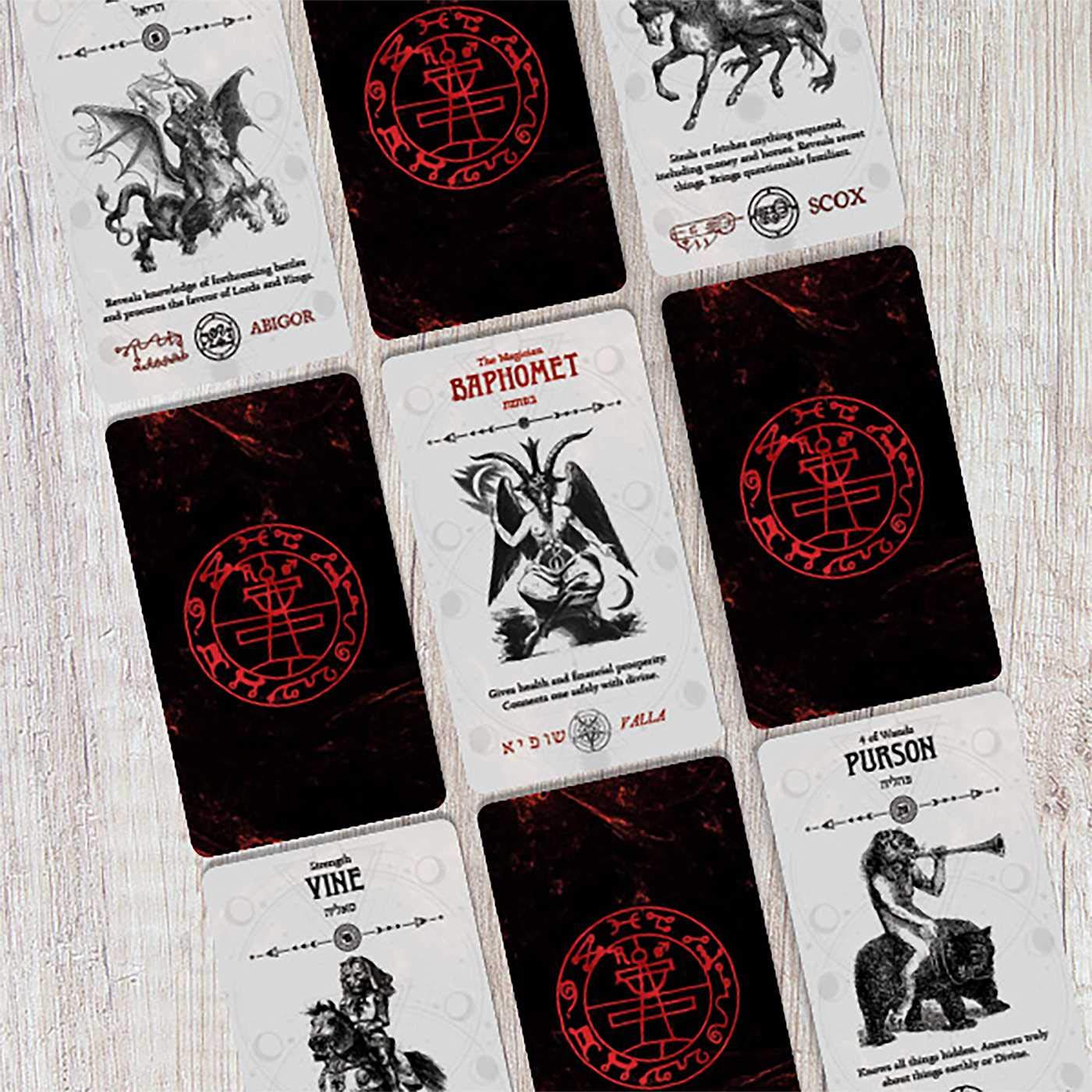 Bộ bài bói The OCCULT Tarot cao cấp