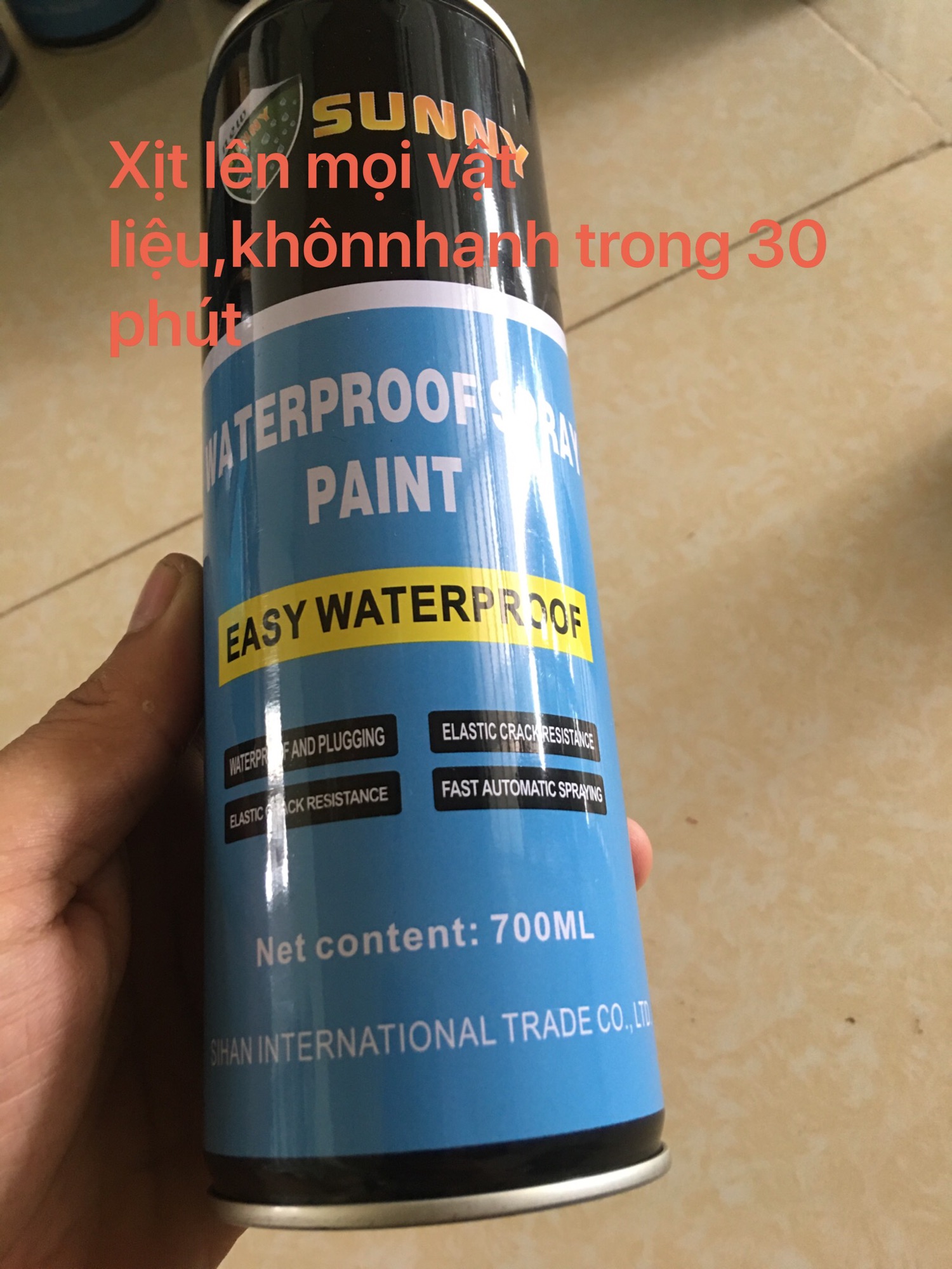 Bình xịt chống thấm dột mái nhà bê tông