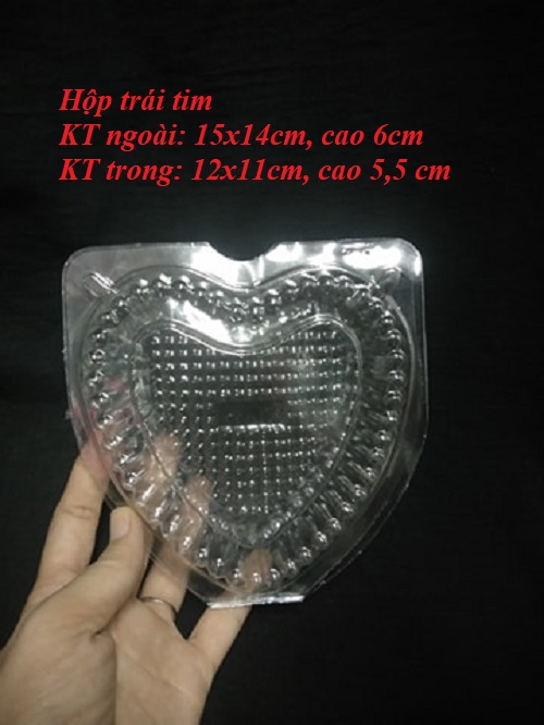 BỘ 100 HỘP NHỰA ĐỰNG BÁNH HÌNH TRÁI TIM 12X11 CM, CAO 5 CM