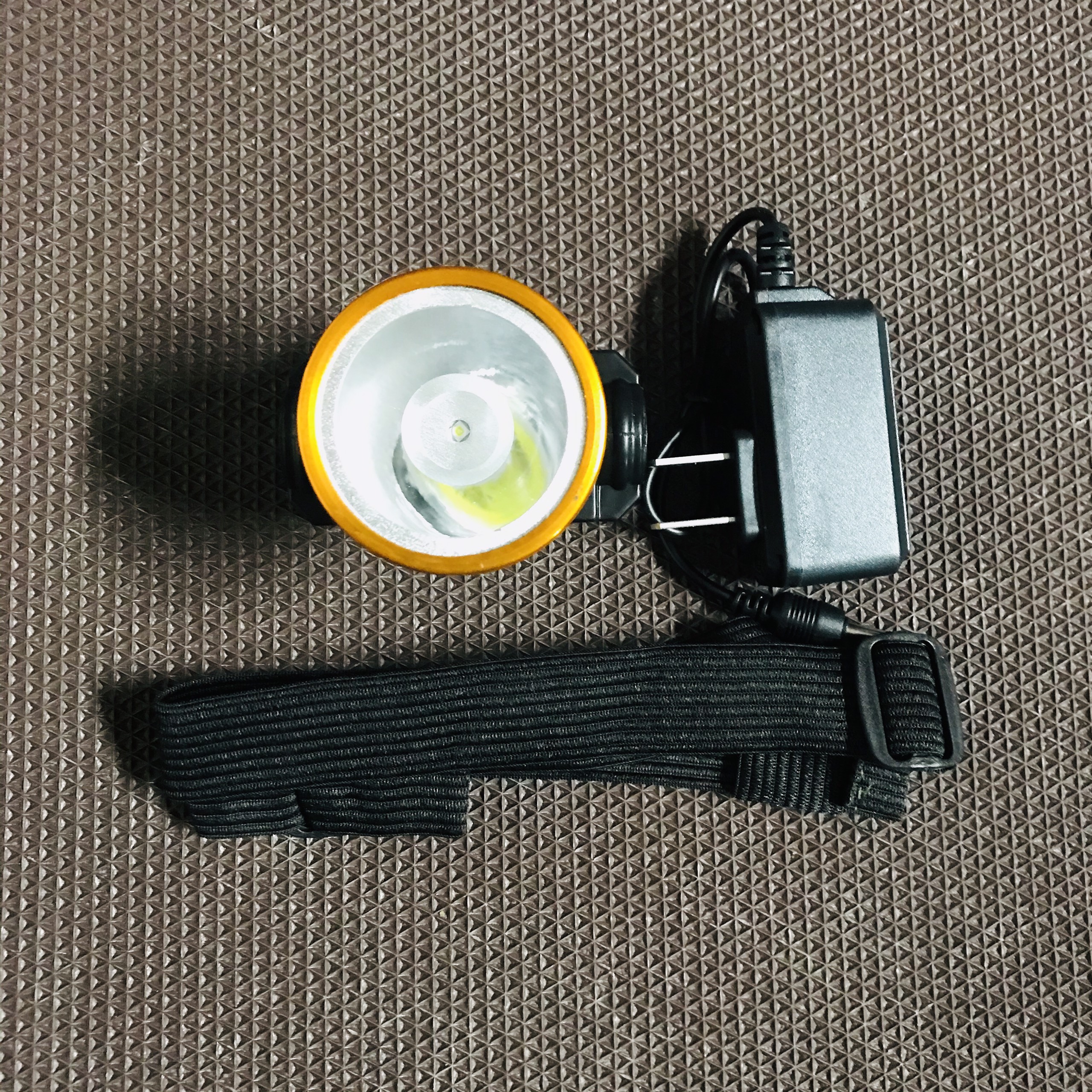 Đèn pin đội đầu A2 soi ếch, leo núi 30/60W chiếu SIÊU SÁNG