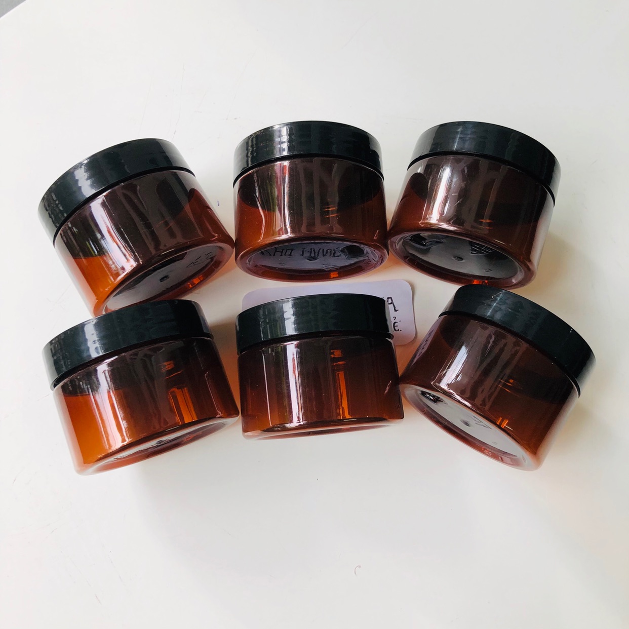 Hủ nhựa Nâu 100gr - hủ pet 100gr màu nâu - hủ đựng kem body , chiết kem body màu nâu 100gr - hủ nhựa nâu nắp đen