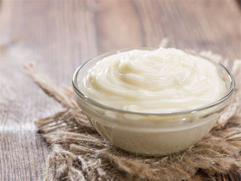 Sốt Mayonnaise Ít Béo Light Mayonaise Hellmann's 400g