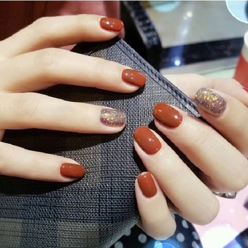 Sơn gel Nhật màu nâu đất được chị em mê mẩn