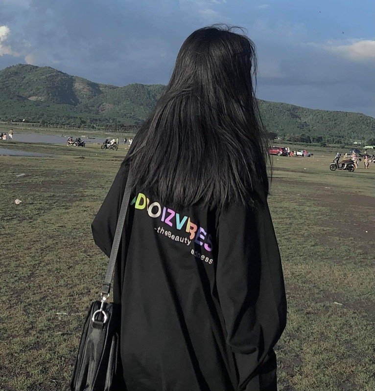 Áo thun tay dài sadboizvibes màu đen màu trắng áo thun nam áo thun nữ