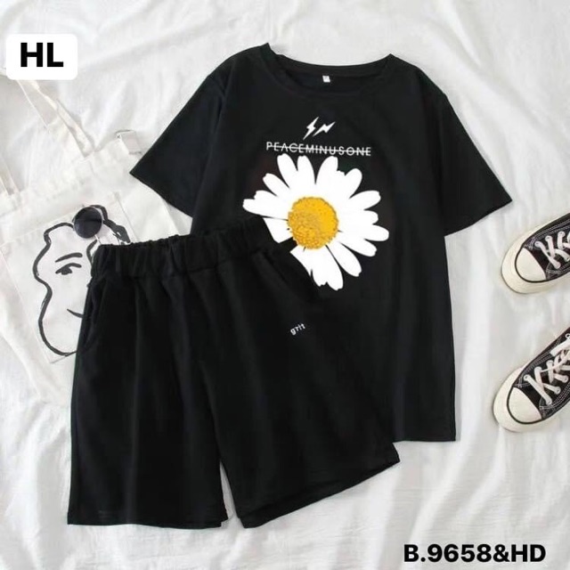 Bộ đùi hoa cúc trắng in chữ - HĐ, áo kiểu nữ, áo thun nam nữ, quần khaki, quần nữ, sét bộ mặc ở nhà, áo thun tay dài, quần jean ống rộng- TIMON