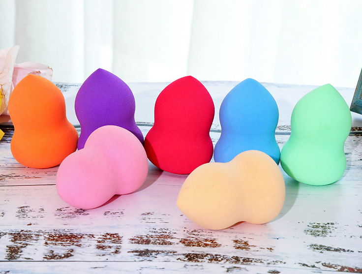 COMBO 2 Bông mút tán kem nền hình hồ lô