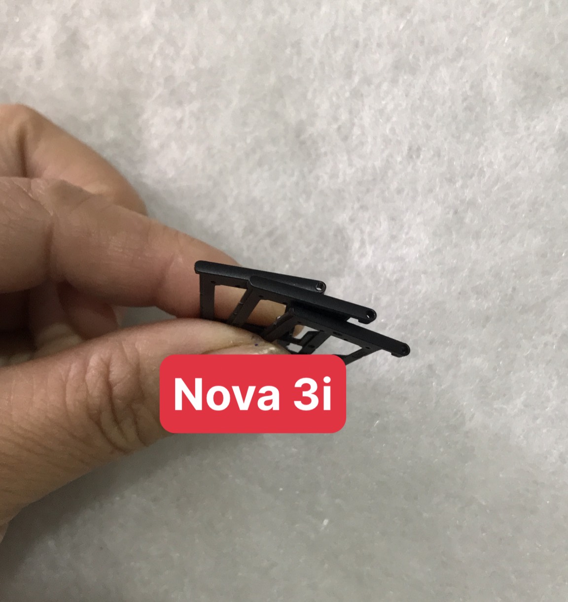 khay sim huawei Nova 3i