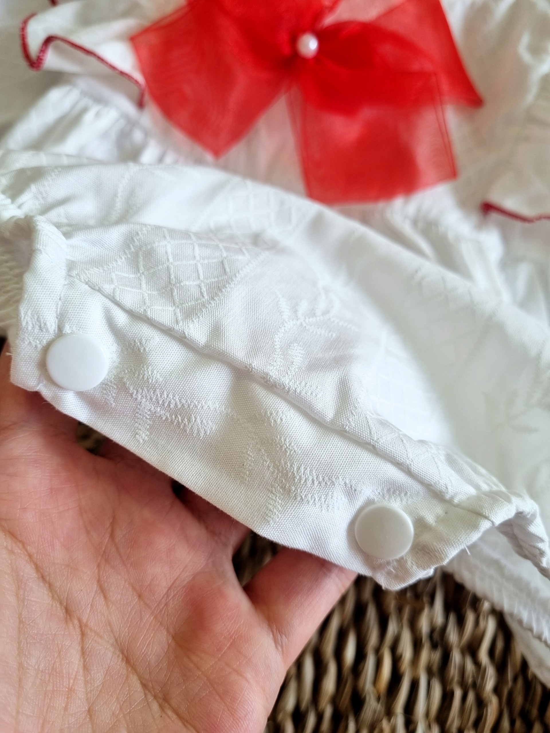 [HCM]BODY HANDMADE NƠ VON LỤA  HỌA TIẾT MÀU ĐỎ CỰC SANG