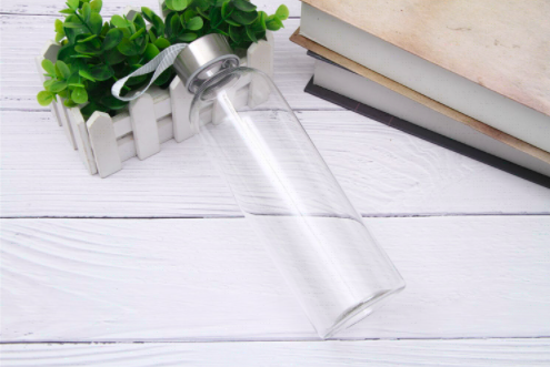 Chai Thuỷ Tinh Nắp Dây Xách 500ml