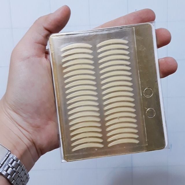 Miếng dán kích mí thật tự nhiên Hàn Quốc.