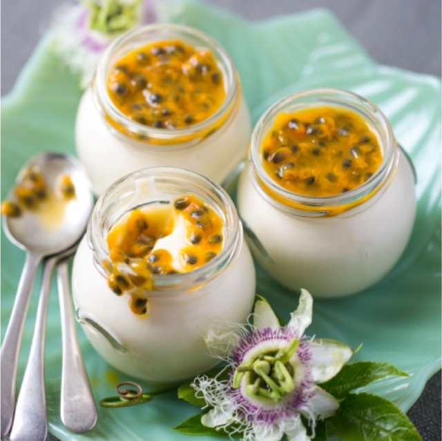 Mứt/Sinh tố Berrino Chanh Dây 1 LÍT (Pasion Fruit)