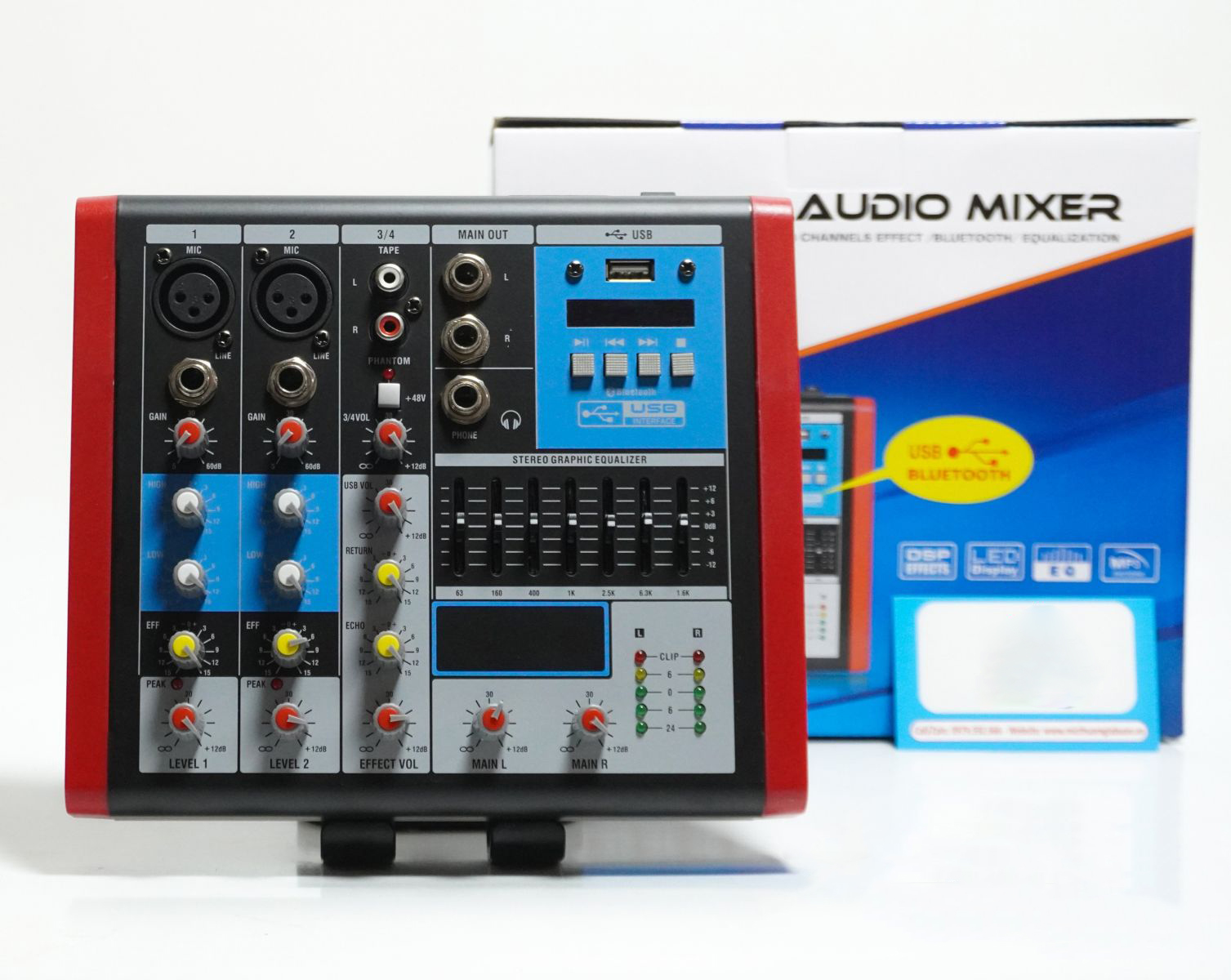 Bàn Trộn Âm Thanh Mixer Max 04 - 4 Kênh Âm Thanh Nối - Tích Hợp Bộ Cân Bằng Equalizer Chuyên Nghiệp Được Sử Dụng Tại Gia Đình Hoặc Show Diễn Bởi Chất Lượng Ngõ Ra Âm Thanh Cực Tốt Dựa Trên Những Ưu Việt Của Chế Độ Lọc Âm