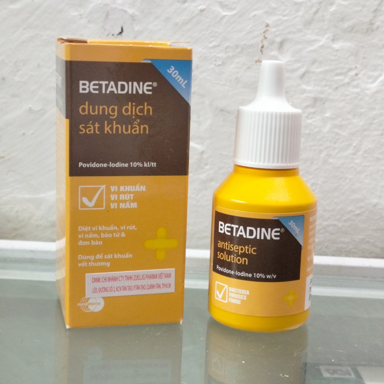 Dung dịch sát khuẩn Betadine Antiseptic Solution 30ml