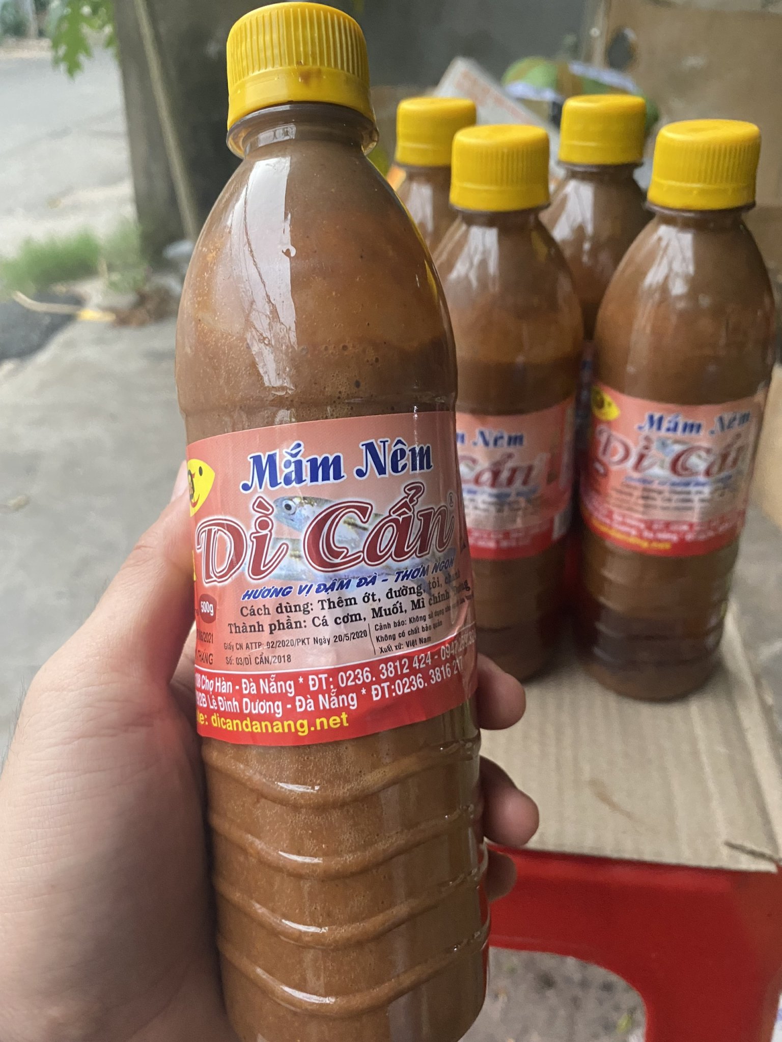 1 chai mắm nêm Dì Cẩn - Đặc sản Đà Nẵng