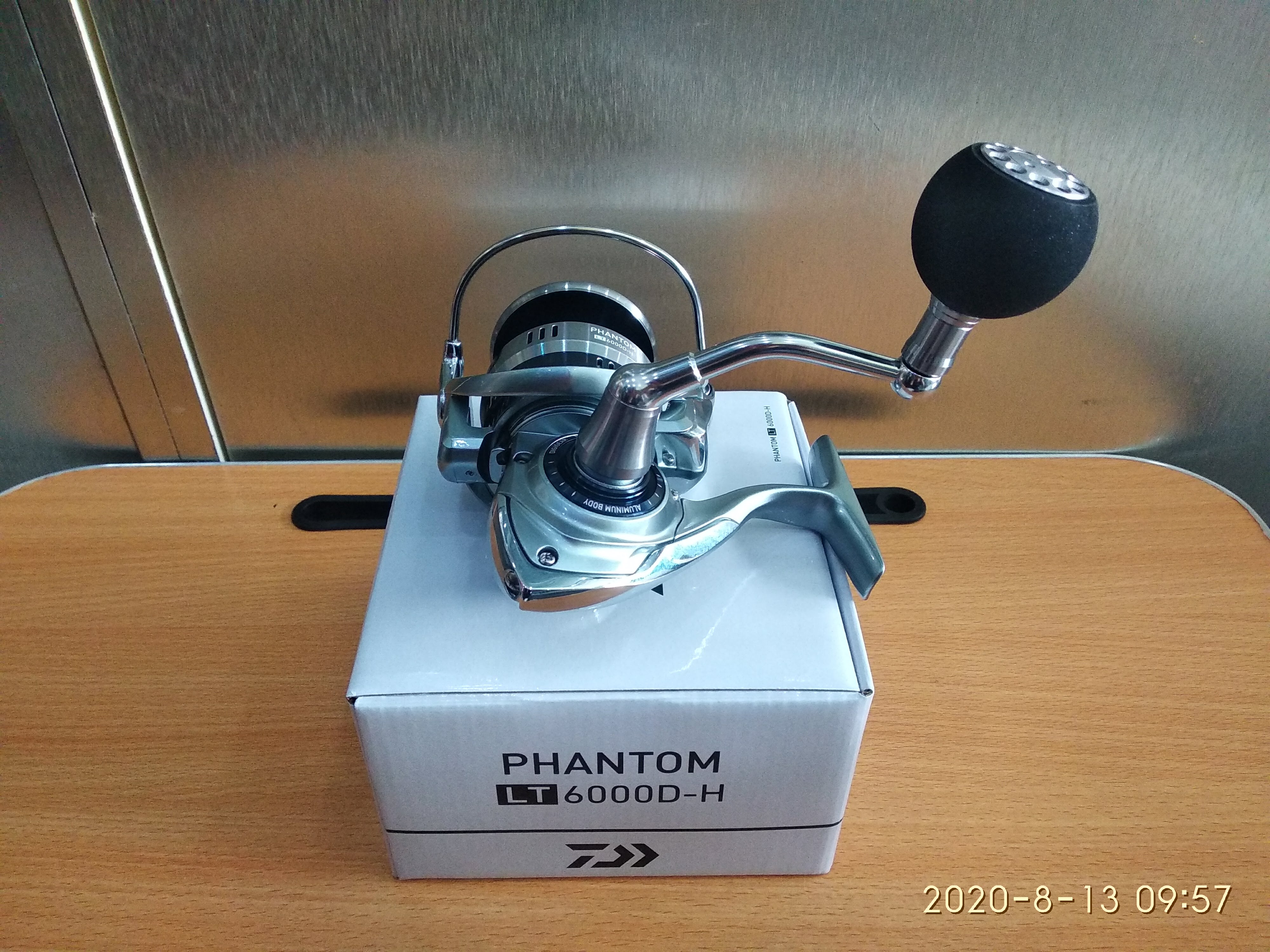 Máy Câu Cá Daiwa Phantom LT 6000D-H - Máy Đứng