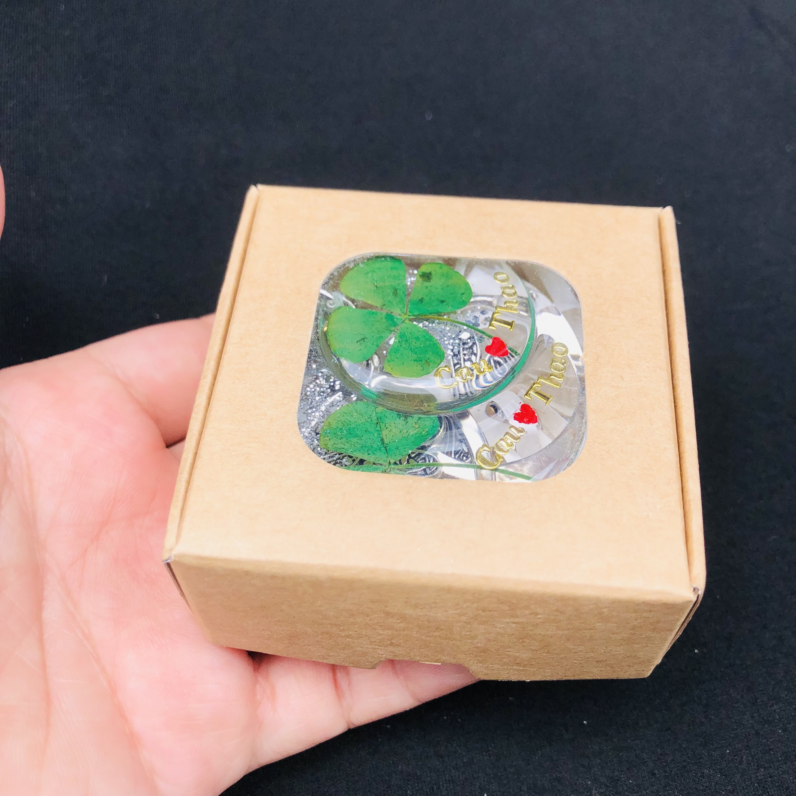 Móc khóa cặp đôi cỏ 4 lá thật (thêm tên theo yêu cầu) handmade Lilande