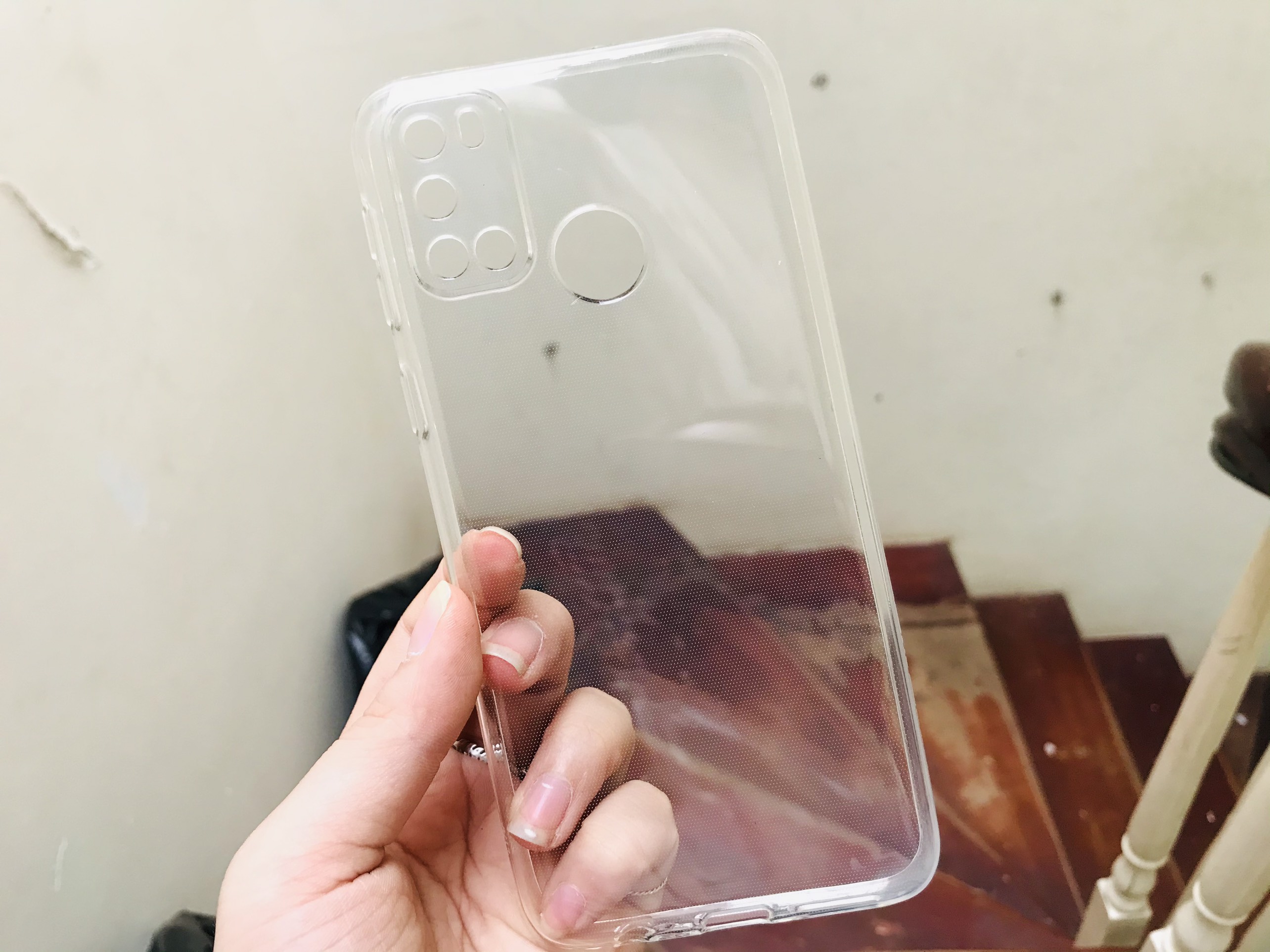 Ốp dẻo trong silicon loại đẹp cho VSMART JOY 4