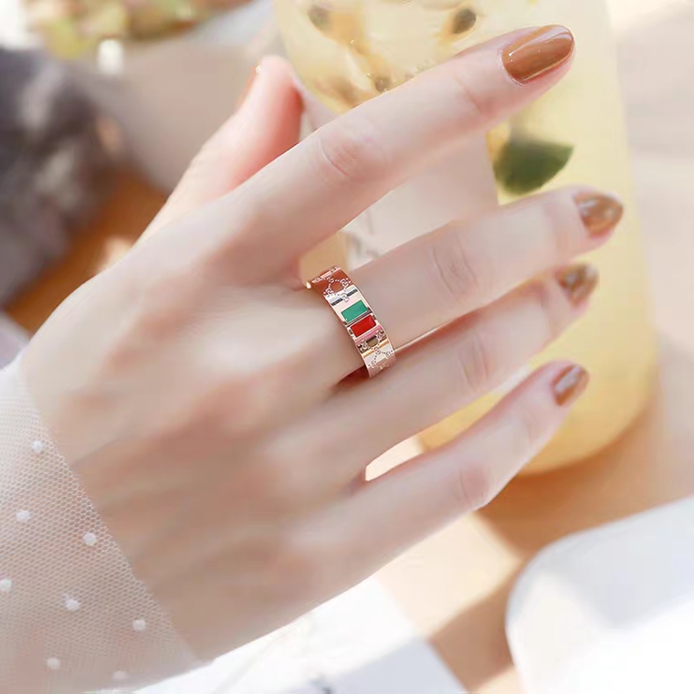 Nhẫn Nữ Đẹp, Nhẫn Titan Không Han Gỉ