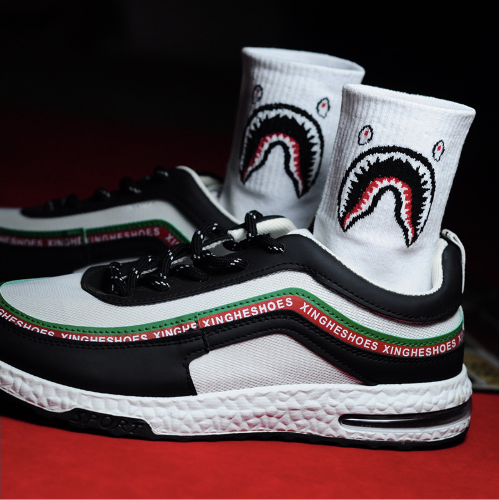 Vớ Tất Bape Cá Mập Cao Cổ