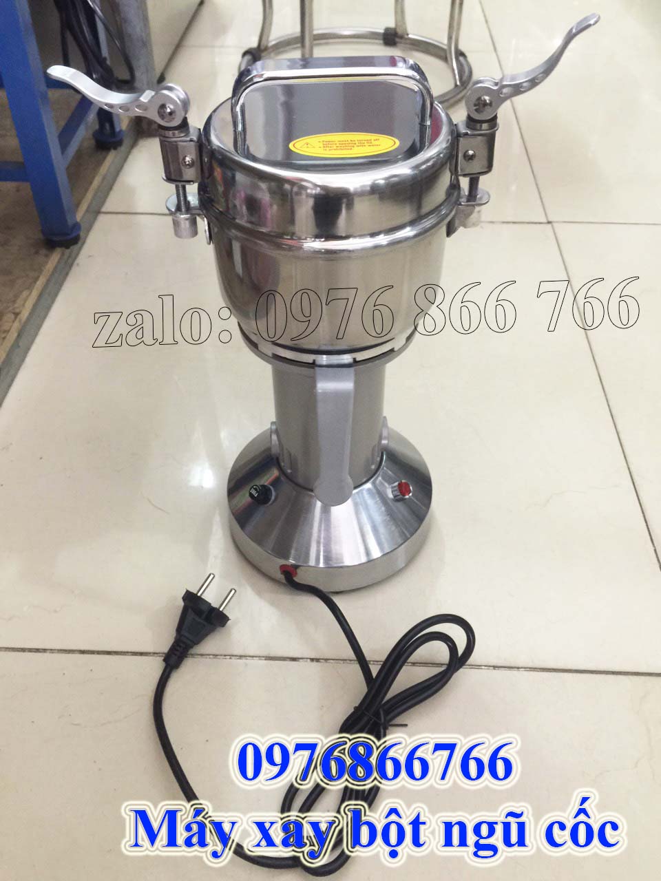 MÁY XAY TIÊU, XAY BỘT NGŨ CỐC MINI RIRIHONG - 200GR